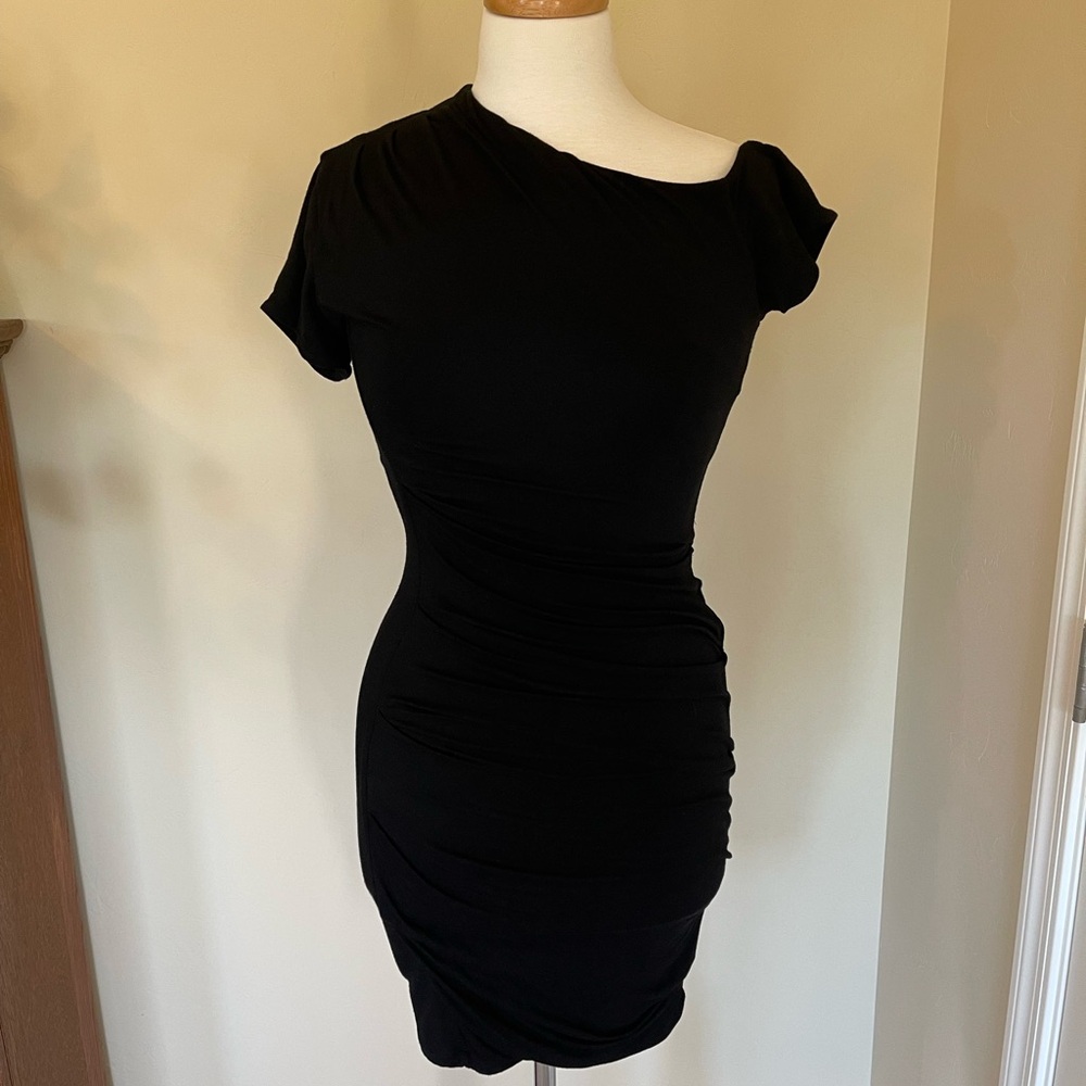 Sz M Bebe black dress
